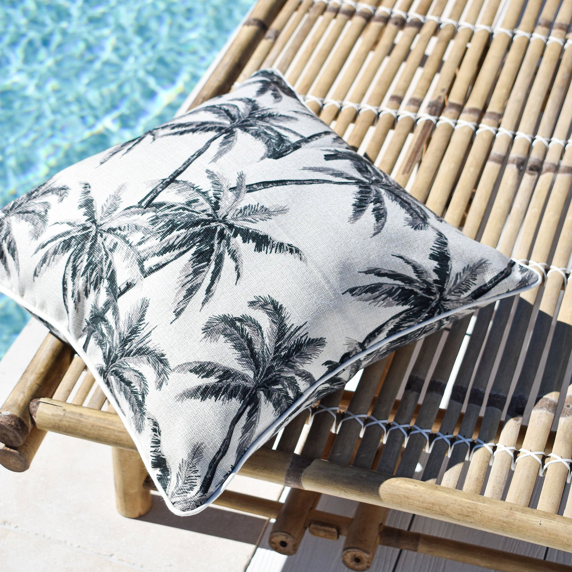 Cushion Cover-With Black Piping-Castaway-45cm x 45cm-2